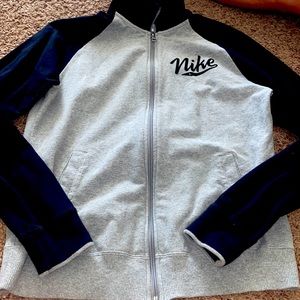 Nike zip up sweatshirt